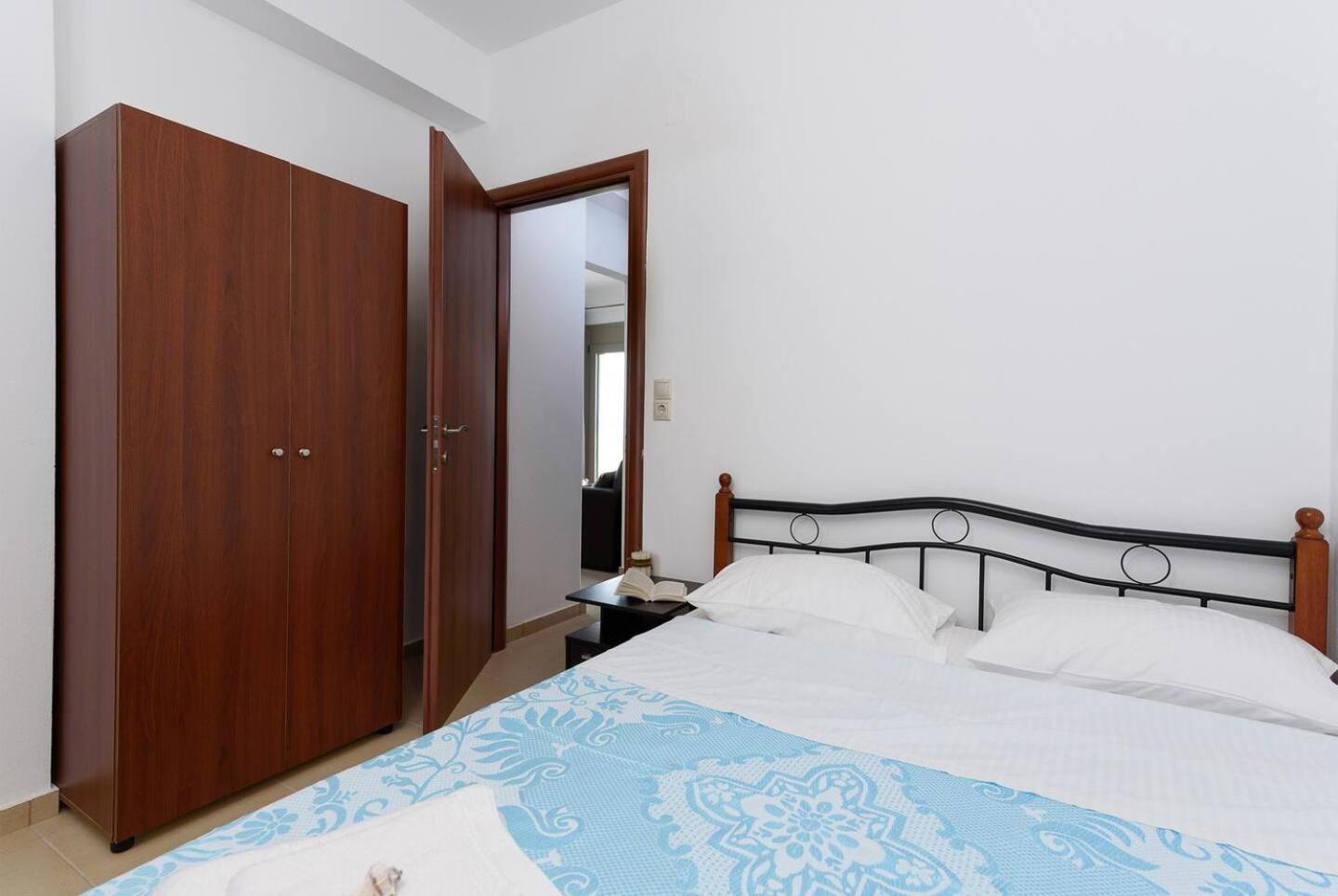 Sofia Apartment, With Sea & Mountain View